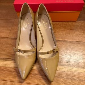 Kate Spade Jolene Patent Leather Pump in Camel
